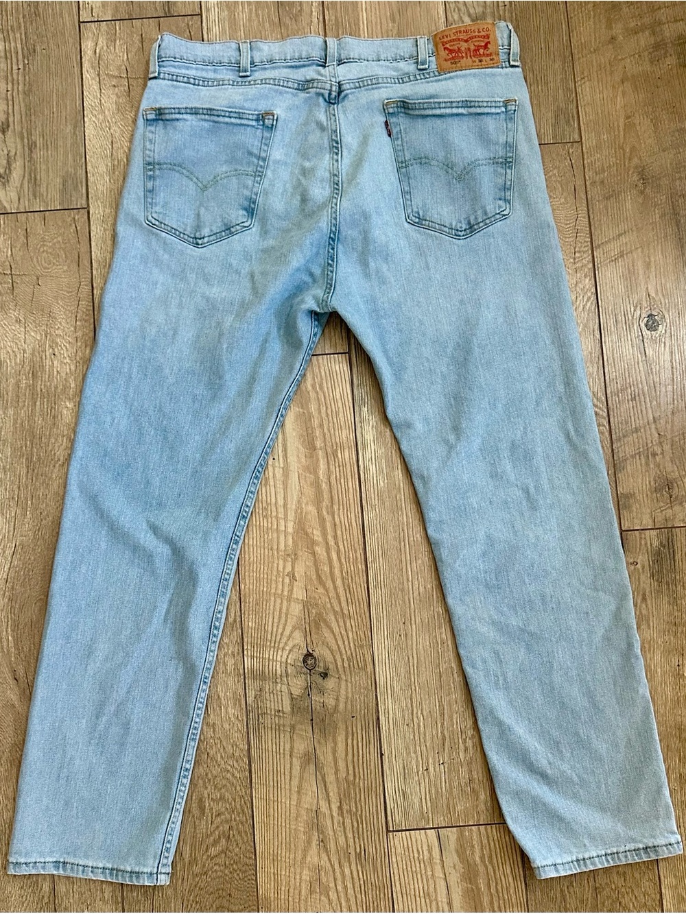 Levi’s 505 Men’s Baggy Jeans. Y2K 38x30 Red Back Patch. 2000’s Broken-In EUC